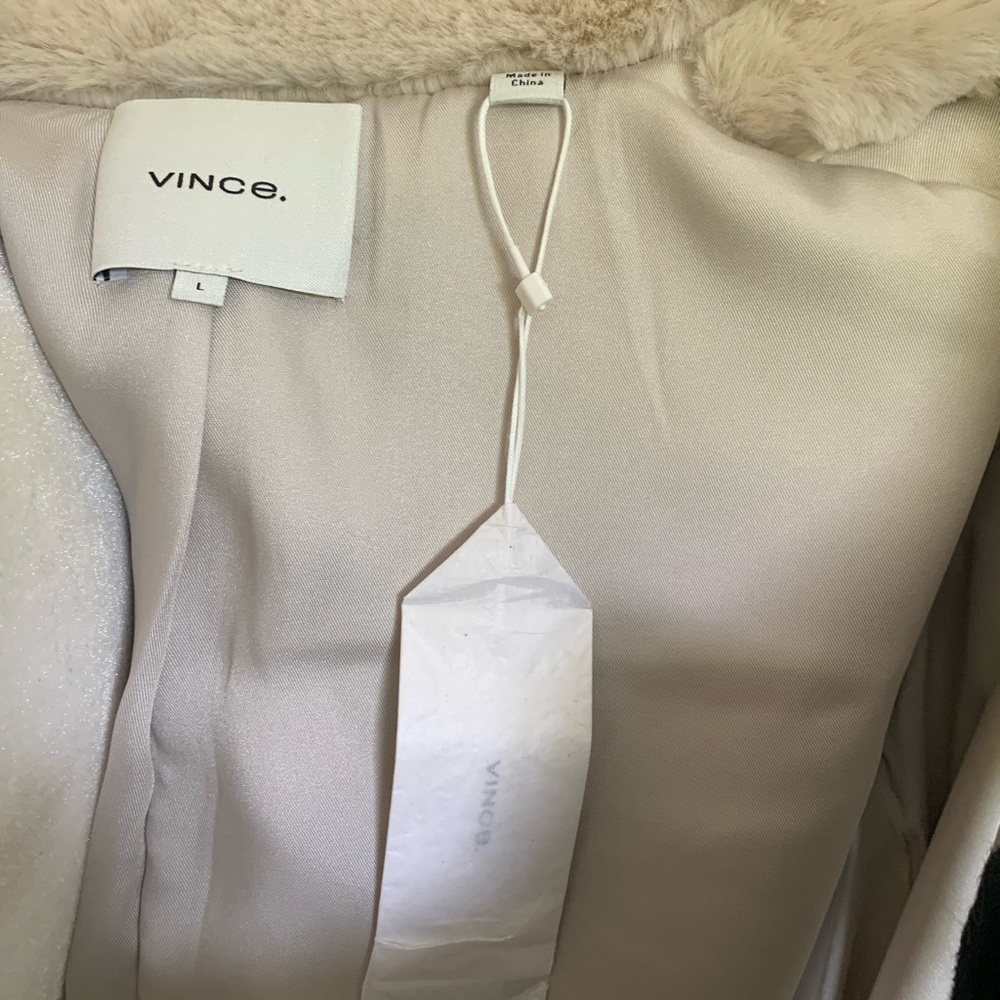 NWT - Vince Faux Fur Coat - L - Picture 8 of 12